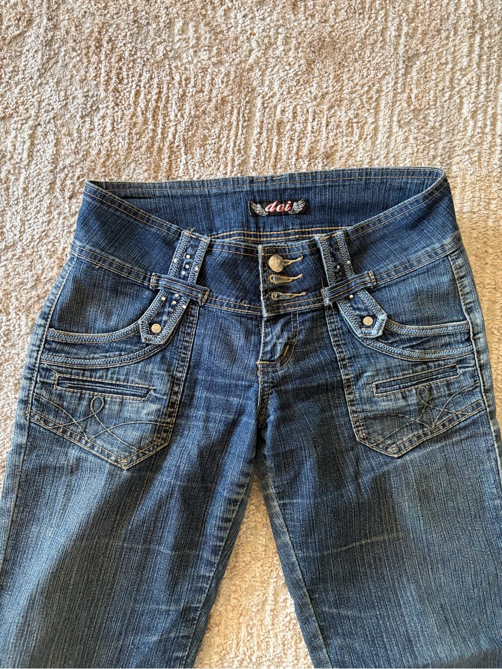 DEI Women's Blue Low-Rise Jeans with Triple Button